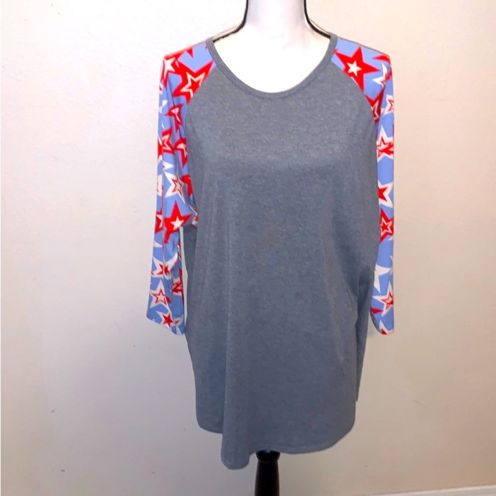 Lularoe Simply Comfortable grey 4th of July Stars casual 3X Top